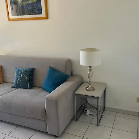 Quiet Near Apartment