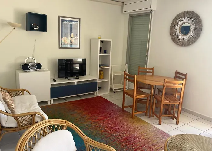 Quiet Near * Saint-Raphael (Var)